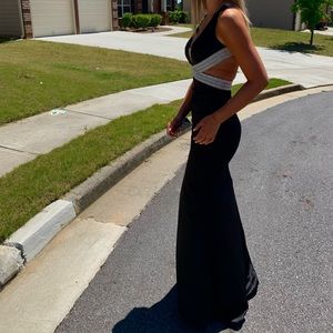 Camille la vie prom dress